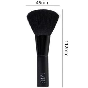 Nars kabuki makeup brush